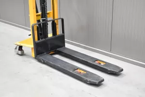 52949 - 3