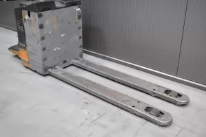 54679 - 3