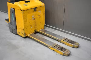 55872 - 3