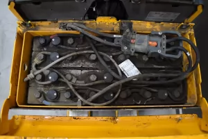 55872 - 7
