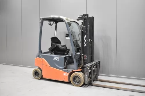 57242 TOYOTA 8FBM20T