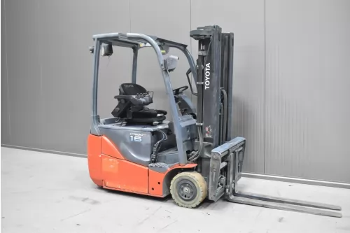 57245 TOYOTA 8FBEK16T