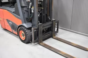 57328 - 4