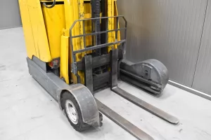 57384 - 4