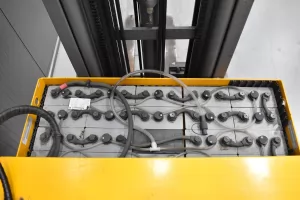 57692 - 8