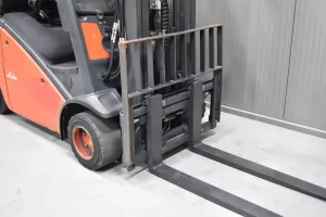 57733 - 4