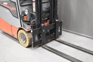57764 - 4