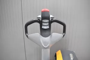 57895 - 4