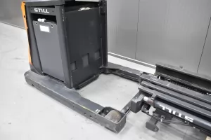 57898 - 4