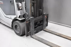 57940 - 4