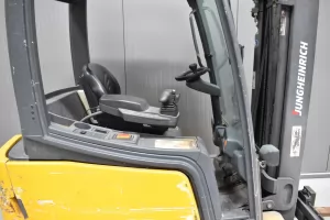 57944 - 3