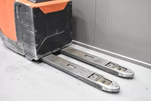 58000 - 3