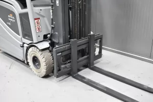 58083 - 4