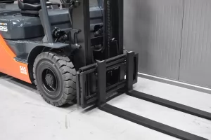53383 - 4