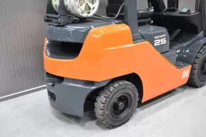 53383 - 6
