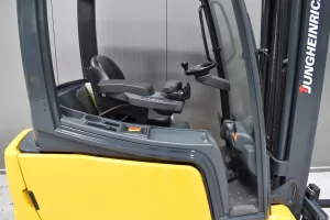 53715 - 3