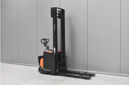 54028 TOYOTA SWE 120