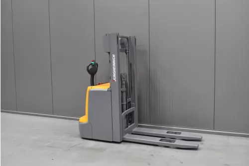 54128 JUNGHEINRICH EJC 216