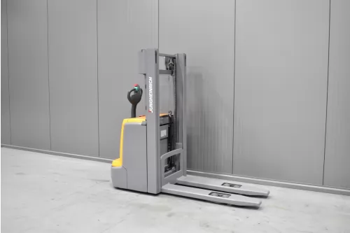 54129 JUNGHEINRICH EJC 216