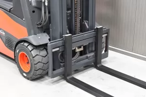 55426 - 4