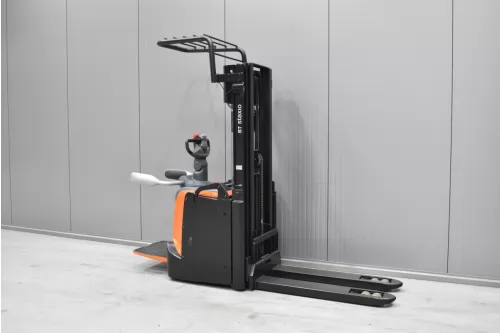 55526 TOYOTA SPE 120L