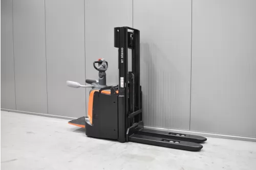 55527 TOYOTA SPE 120L