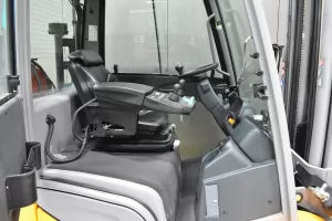 56652 - 3