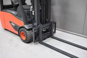 56692 - 4