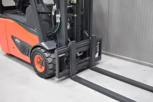 57322 - 4