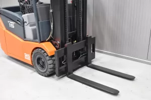 57623 - 4