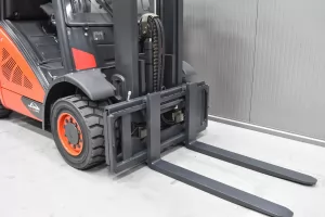 57672 - 4