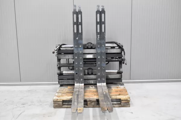P1119 P1119 - Hydraulicznie ustawiane widły podwójne z bocznym przesuwaniem