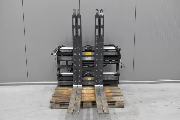 P1121 P1121 - Hydraulicznie ustawiane widły podwójne z bocznym przesuwaniem