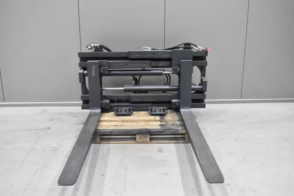 P1150 P1150 - Hydraulicky stavitelné vidle s bočním posuvem