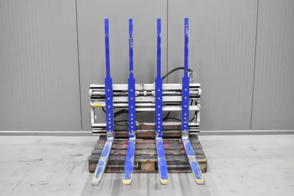 P1153 P1153 - Hydraulicky stavitelné dvojvidle s bočním posuvem