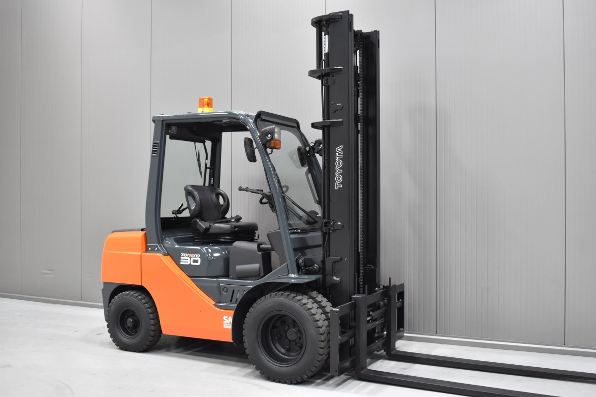 45162 TOYOTA 02-8FD30