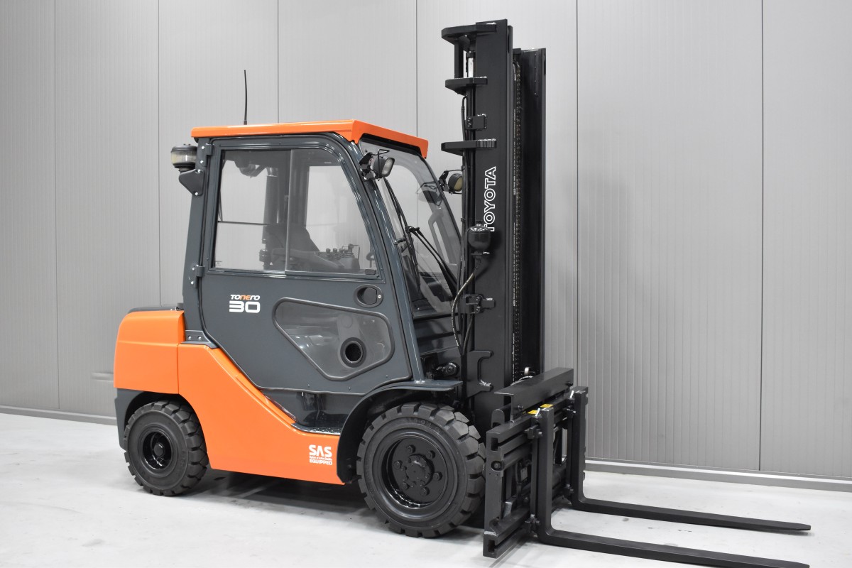 46068 TOYOTA 02-8FDF30