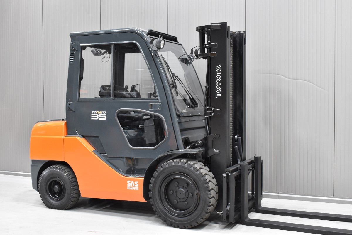 46093 TOYOTA 72-8FDJ35